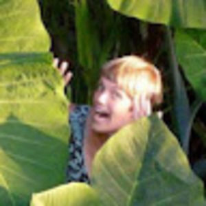 Meet your Posher, April